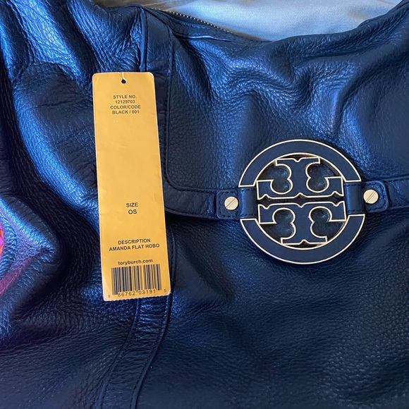 [Tory Burch] Amanda Black Leather Hobo Bag - Picture 6 of 9